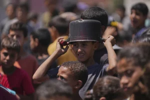 liberación de 10 rehenes vivos y 18 muertos israelíes