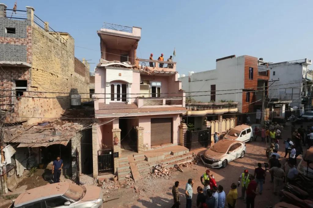 India y Pakistán acuerdan alto al fuego total e inmediato