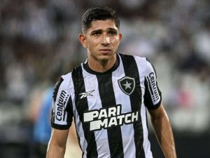 Jefferson Savarino preocupa por posible lesión