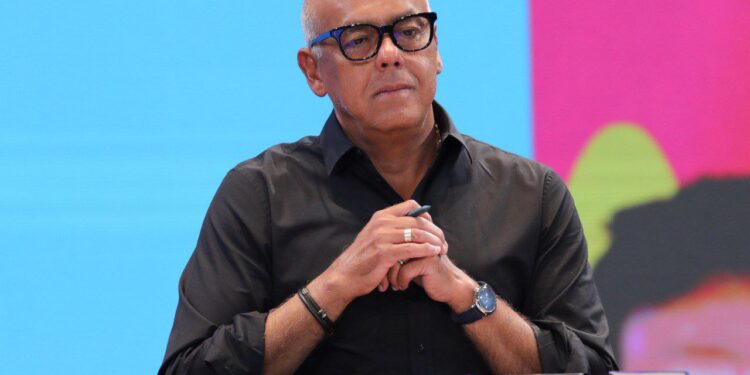 'Si se levantan las sanciones se acaba la migración de venezolanos a EEUU'