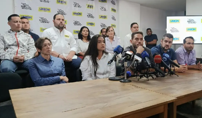 María Corina Machado dividió la plancha para la AN en 2015 y perdimos tres diputados