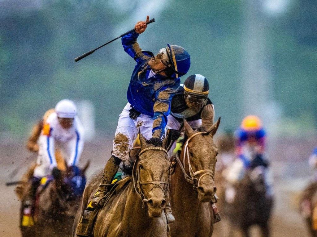 Junior Alvarado conquistó el Kentucky Derby
