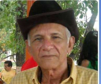 Larenses se despiden del maestro Ramón Honorio Falcón