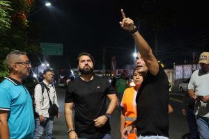 Le caen en cayapa a la avenida Fuerzas Aéreas de Maracay