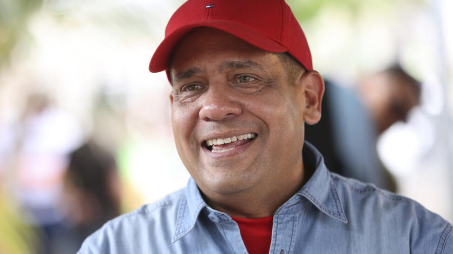 El almirante del Psuv Neil Villamizar defenderá la Gobernación del Esequibo