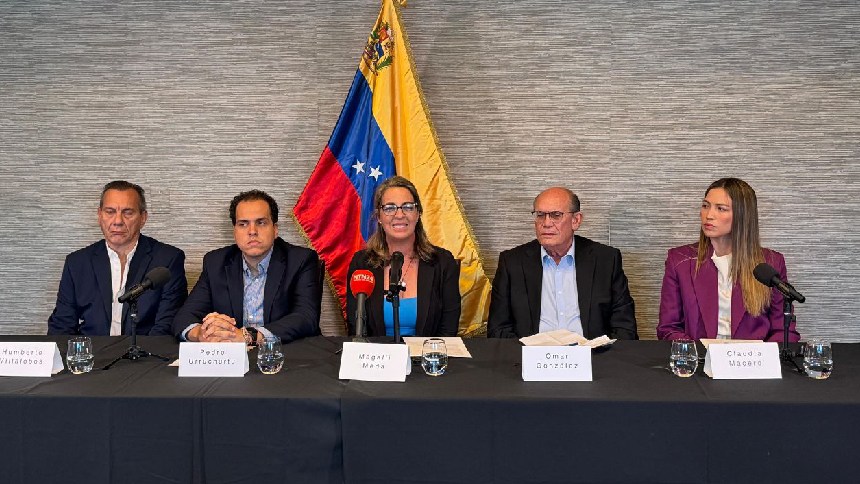 Los cinco exiliados de la embajada de Argentina en Caracas ofrecieron su primera declaración este sábado