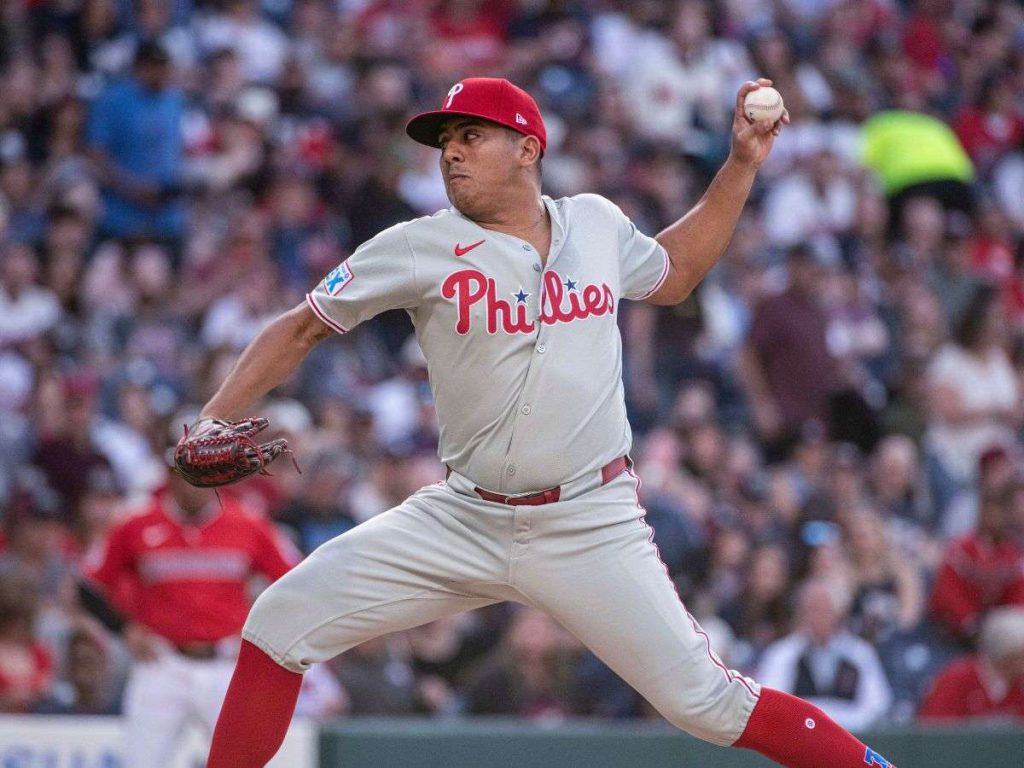 Ranger Suárez sumó su primer triunfo del año