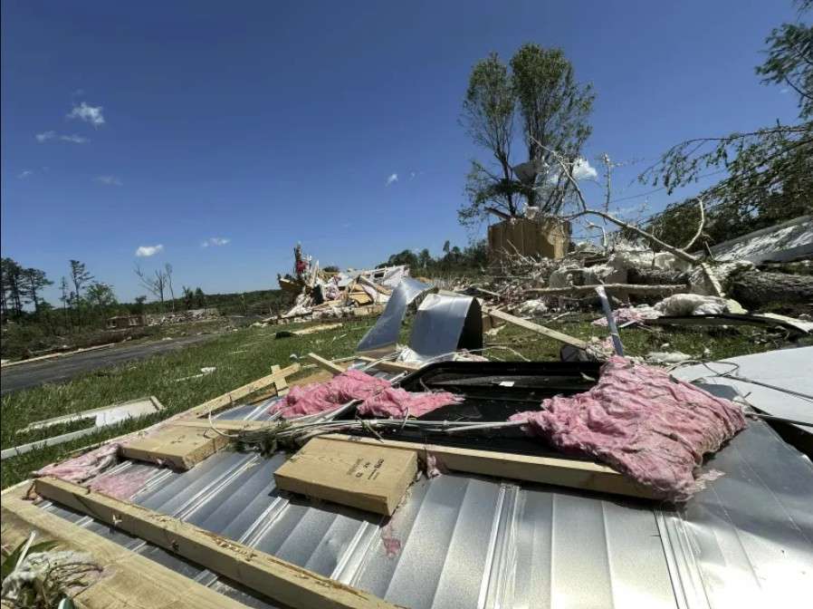 Sistema de tornados dejó al menos 25 muertos en EEUU