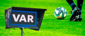 La introducción de la tecnología VAR y su impacto en la equidad de los partidos