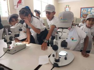 Venezuela impulsa talento infantil en astronomía con clases del Mincyt por YouTube