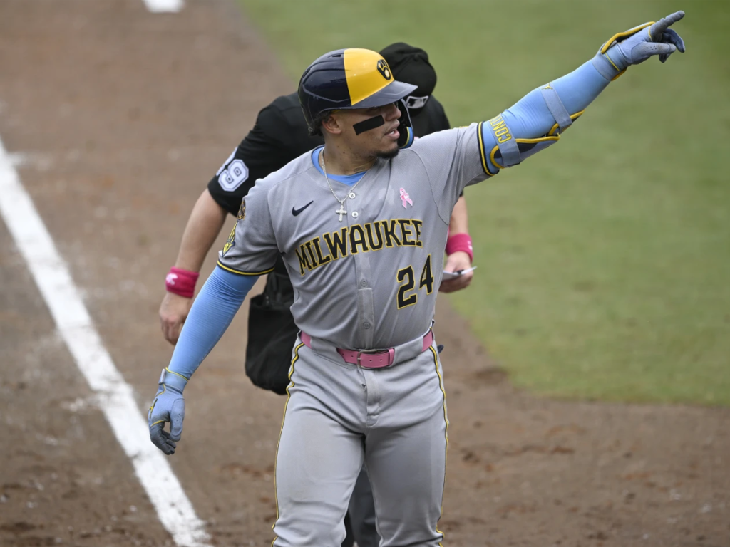 William Contreras aportó su poder a la victoria de Cerveceros