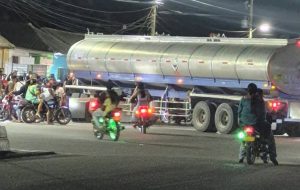 Bebé sobrevivió y tres ocupantes adultos murieron en el sitio