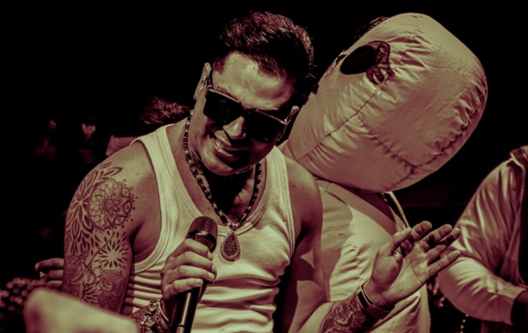 ¿Renovación personal o estrategia mediática?