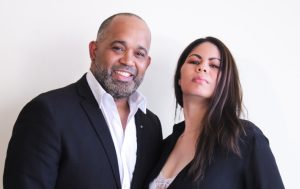 sus hijos Zulinka y Miguel Pérez presentes en el Poliedro de Caracas