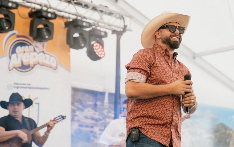 Miguelito Díaz conquista España con su música llanera y una exitosa gira musical