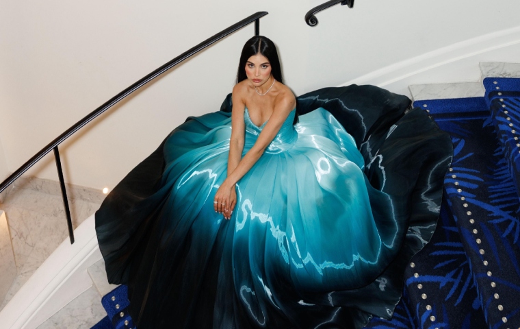 Ninoska Vásquez conquista la moda europea y deslumbra en la alfombra roja de Cannes 2025