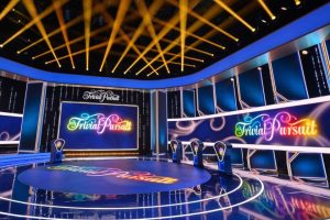 Echar unas partidas al Trivial. La solución de RTVE para arreglar su parrilla tras el desastre de 'La familia de la tele'