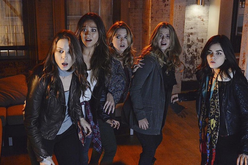 El universo de 'Pequeñas Mentirosas' fracasó con todas sus continuaciones, pero este spin-off merecía una segunda oportunidad con su giro al slasher
