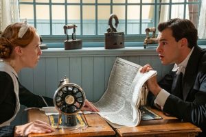 'La promesa' y 'Valle salvaje' ya no son inmunes al fracaso de 'La familia de la tele'. Su productor ha respondido tajante sobre sus continuos cambios de horario