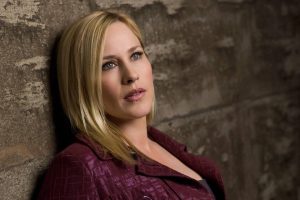 Patricia Arquette canalizó su mítico personaje de 'Médium' para mandar un mensaje de David Lynch a su hija: "Que deje de fumar"