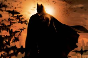Hace 20 años 'Batman Begins' cambió por completo los superhéroes en el cine, y también la carrera de Christopher Nolan