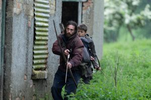 '28 años después' tiene una decisión magistral de guion que da sentido a toda la película, aunque signifique contradecir el pasado de la saga