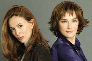 Qué fue de Lydia Bosch, la azafata del 'Un, dos, tres' que triunfó y fracasó en Telecinco, y siempre le estuvo agradecida a Chicho Ibáñez Serrador