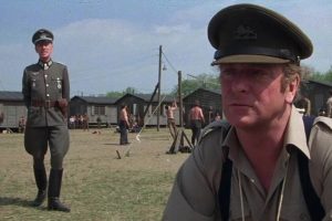 Hoy en TV, un éxito del cine bélico de la Segunda Guerra Mundial y la mejor película sobre el fútbol