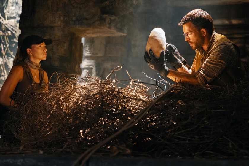 Jurassic World El renacer (2025) crítica - un espectáculo digno de la saga lastrado por su condición de secuela veraniega diseñada genéticamente para arrasar