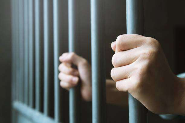 30 años pagará abuelo por abusar de sus dos nietos