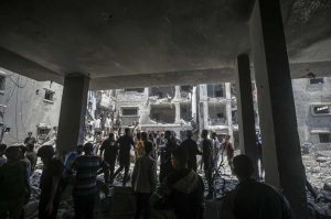 60 civiles muertos por ataques israelíes en Gaza