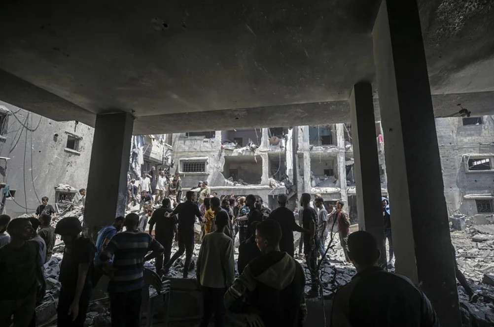 60 civiles muertos por ataques israelíes en Gaza