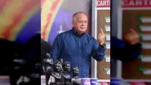 Cabello a la inteligencia popular: alerta, el enemigo interno está desesperado