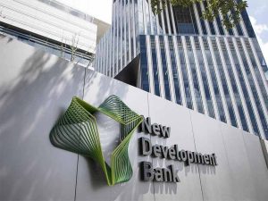 Colombia se une al nuevo banco de desarrollo de los Brics