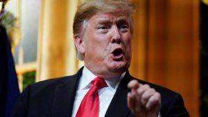 Donald Trump promete cambios tras reconocer que su ofensiva migratoria afectó la economía