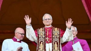 Descubren linaje internacional del papa León XIV