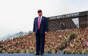 Donald Trump calificó las protestas en Los Ángeles como una 'invasión extranjera' y criticó la exhibición de banderas latinas