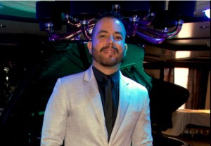 Edwin Barreto: orgullo venezolano en la dirección musical de la aclamada producción internacional "Revolution: A Celebration of Prince"