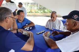 Entregan espacios a abuelos de Maracay para desarrollar emprendimientos