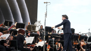 ¡Orgullo! Gustavo Dudamel y la Orquesta Sinfónica Simón Bolívar abrirán los conciertos de Coldplay en Londres