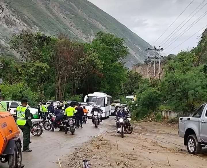Habilitan paso en los tramos El Vigía-Mérida y Tabay-Mérida