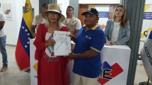 Inscriben ante el CNE candidatos para concejalías indígenas del Zulia