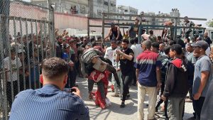 Israel asesinó a 50 palestinos que esperaban por ayuda humanitaria