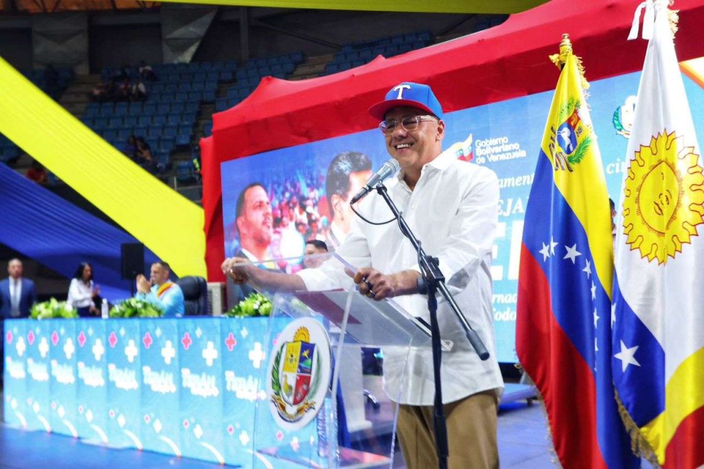 Jorge Rodríguez celebra contundente victoria del chavismo en La Guaira