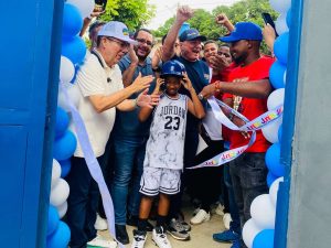 Juntos Todo es Posible rehabilitó estadio Oscar Santiago Escobar en La Guaira