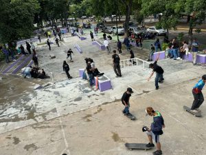 Juntos Todo es Posible reinauguró el Skate Park de Los Símbolos