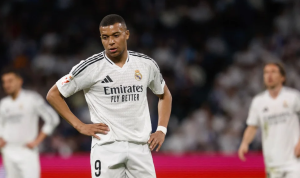 Se interrumpió el debut de Mbappé en el Mundial de clubes: Fue hospitalizado