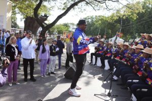 Maduro a Trump: no se deje envenenar más contra el país