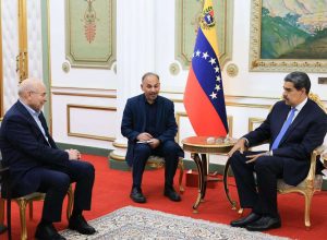 Maduro recibe a máxima autoridad de la Asamblea Consultiva de Irán