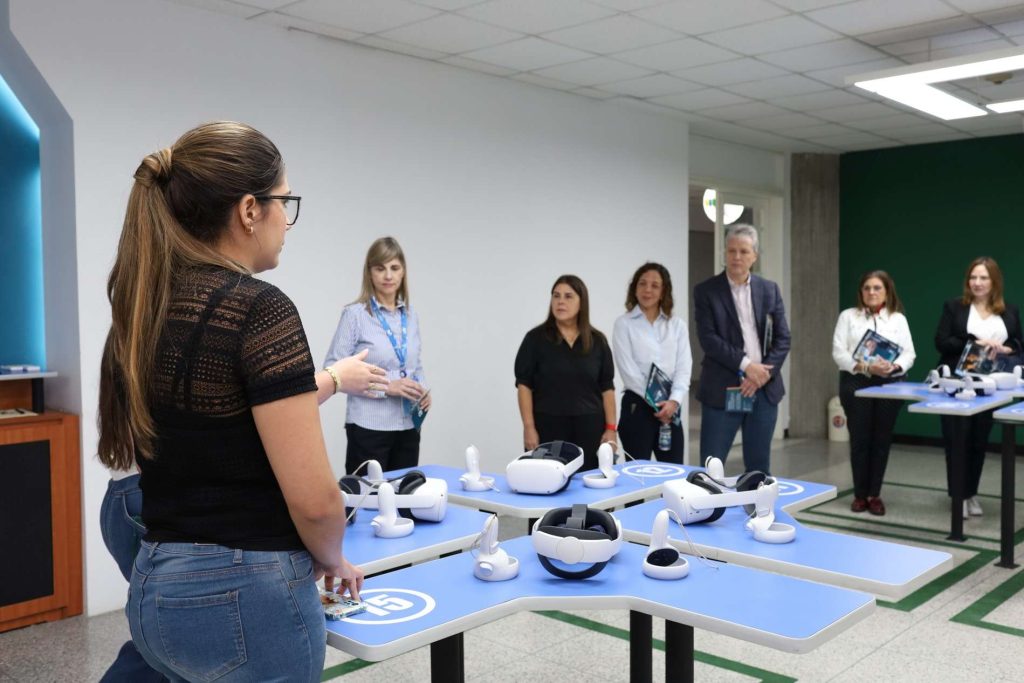 Movistar impulsa programa de becas estudiantiles 2025-2026 de la Universidad Católica Andrés Bello 